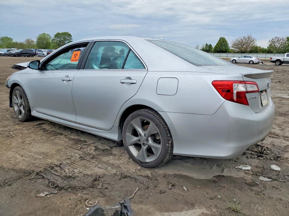 2014 Toyota Camry მანქანა იყიდება აუქციონზე, vin: 4T1BF1FK4EU742435, აუქციონის ნომერი: 51156696