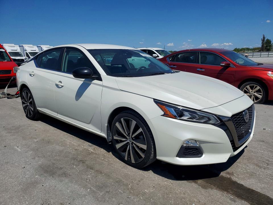 Продажа на аукционе авто 2020 Nissan Altima, vin: 1N4BL4CV4LC250333, номер лота: 50847326