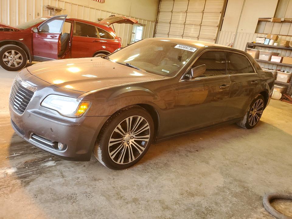 50389236 :رقم المزاد ، 2C3CCABG5DH658102 vin ، 2013 Chrysler 300 مزاد بيع