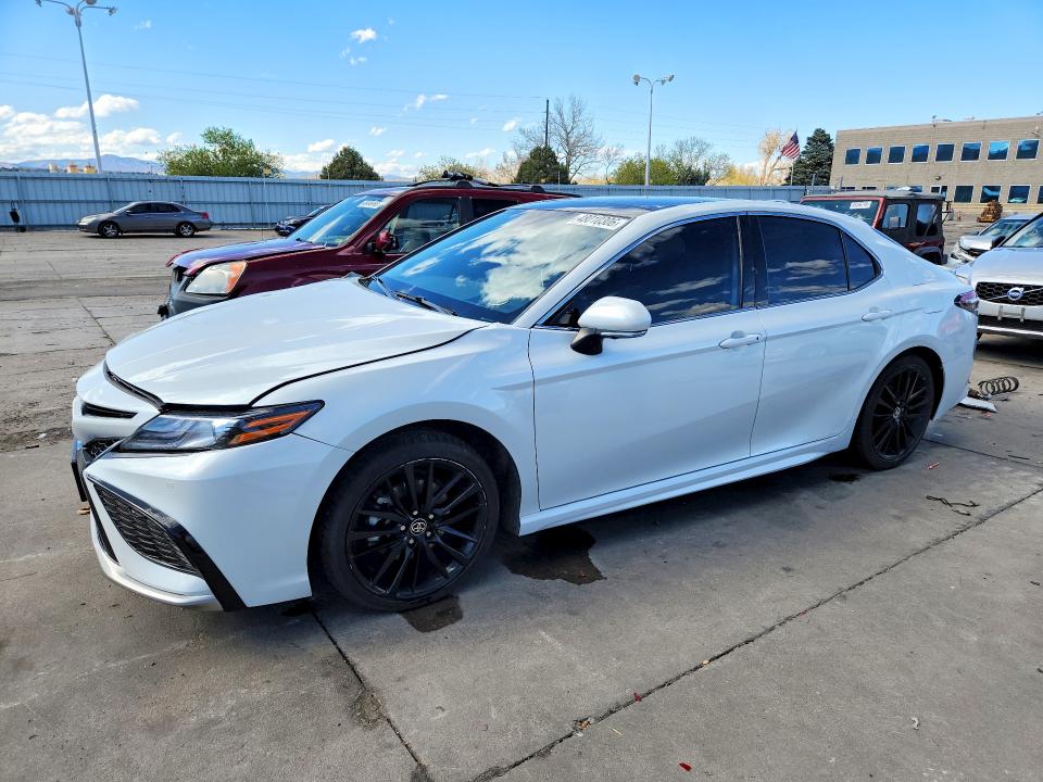 Aukcja sprzedaży 2021 Toyota Camry, vin: 4T1KZ1AK2MU056973, numer aukcji: 48010306