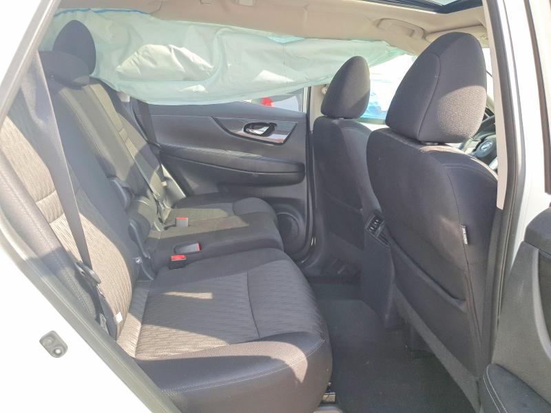 Aukcja sprzedaży 2017 Nissan Rogue, vin: 5N1AT2MV7HC858021, numer aukcji: 50698616
