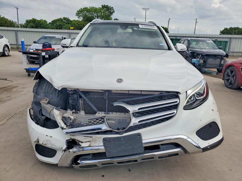 51028066 :رقم المزاد ، WDC0G4JB8JV022264 vin ، 2018 Mercedes-benz Glc مزاد بيع