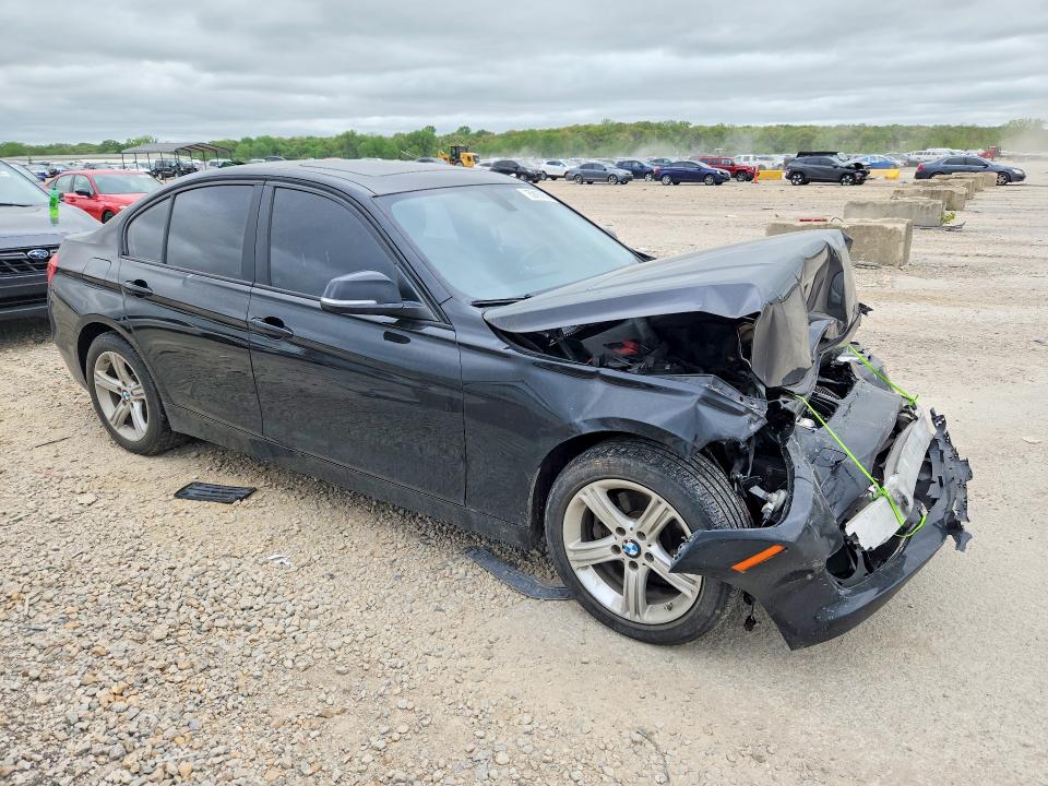 50167896 :رقم المزاد ، WBA3B3C51EJ977792 vin ، 2014 Bmw 328 مزاد بيع