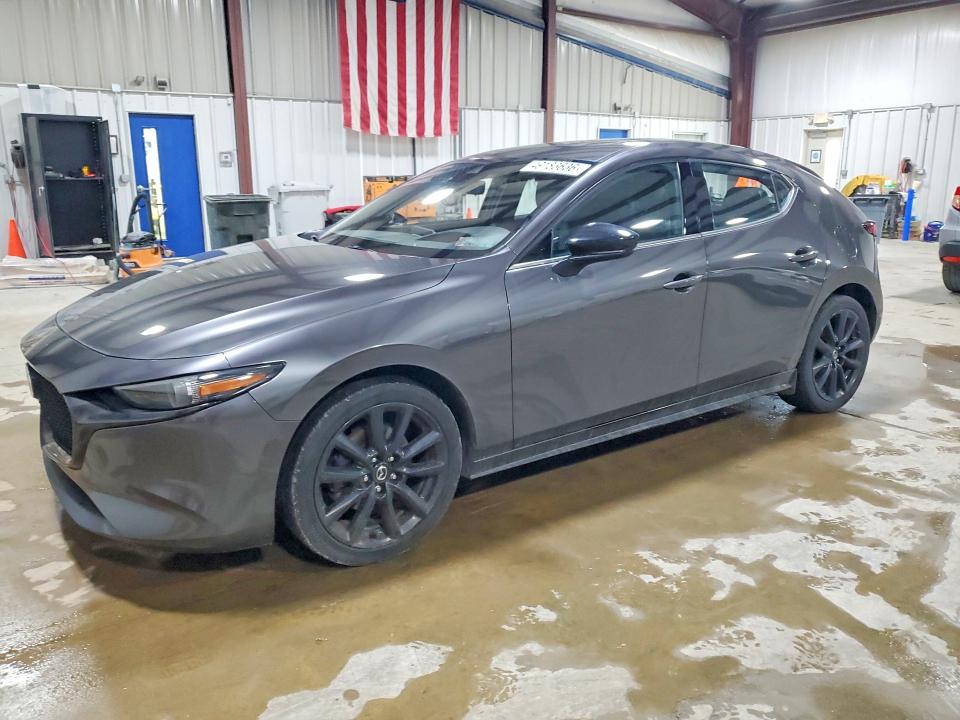 Продаж на аукціоні авто 2022 Mazda 3, vin: JM1BPBJYXN1521894, номер лоту: 49183636