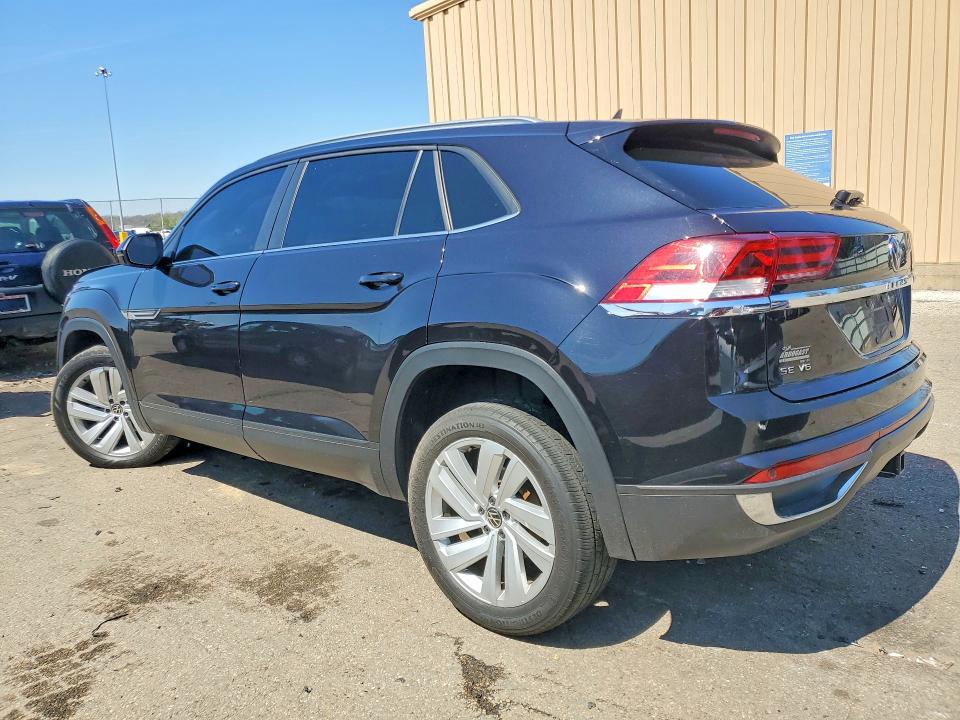 2022 Volkswagen Atlas Cross Sport მანქანა იყიდება აუქციონზე, vin: 1V2HE2CA3NC228423, აუქციონის ნომერი: 49064426
