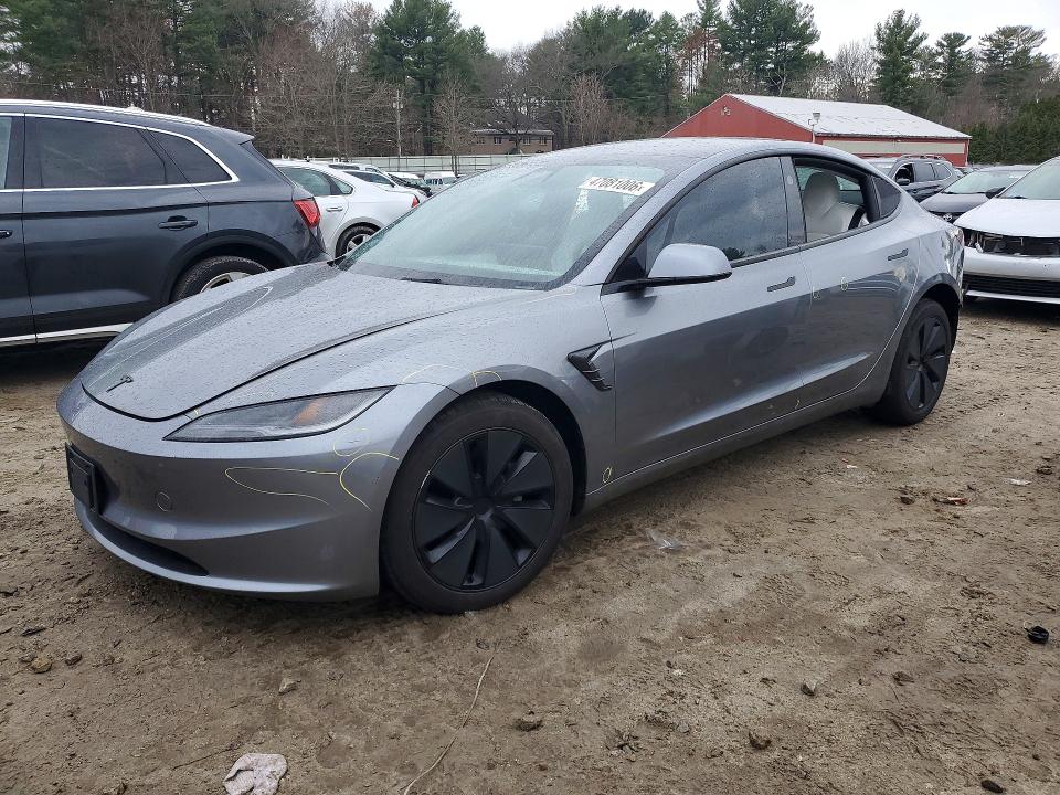 2025 Tesla Model 3 მანქანა იყიდება აუქციონზე, vin: 5YJ3E1EA6SF990842, აუქციონის ნომერი: 47081006