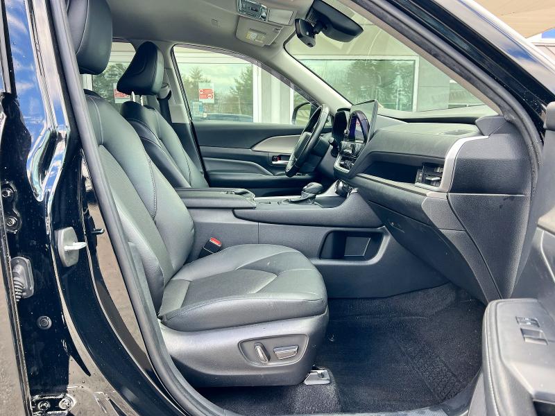 51820826 :رقم المزاد ، 5TDACAB5XRS005369 vin ، 2024 Toyota Grand Highlander Hybrid مزاد بيع