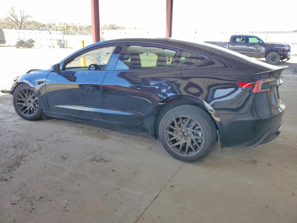 2025 Tesla Model 3 მანქანა იყიდება აუქციონზე, vin: 5YJ3E1EA6SF880714, აუქციონის ნომერი: 49844316
