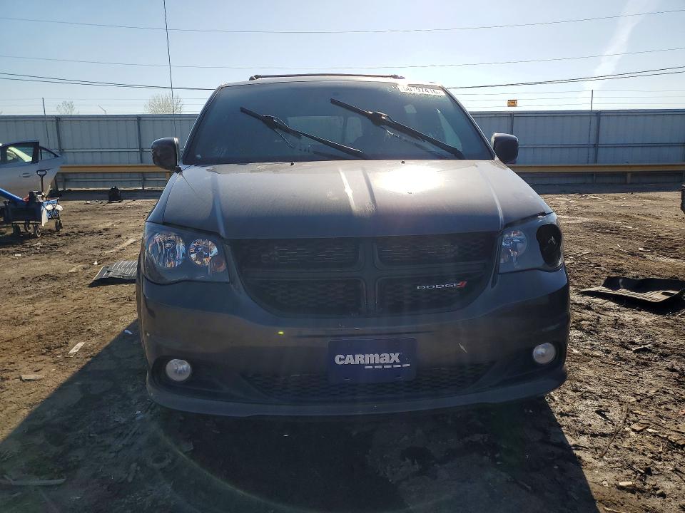 50797416 :رقم المزاد ، 2C4RDGCGXFR685393 vin ، 2015 Dodge Grand Caravan مزاد بيع