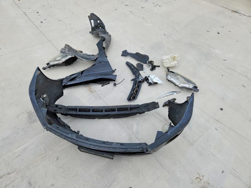 51260176 :رقم المزاد ، 5YFBURHEXFP209441 vin ، 2015 Toyota Corolla مزاد بيع