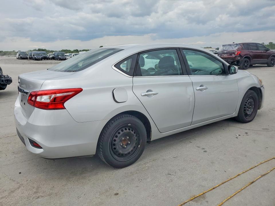 2018 Nissan Sentra მანქანა იყიდება აუქციონზე, vin: 3N1AB7AP5JY281046, აუქციონის ნომერი: 50314156
