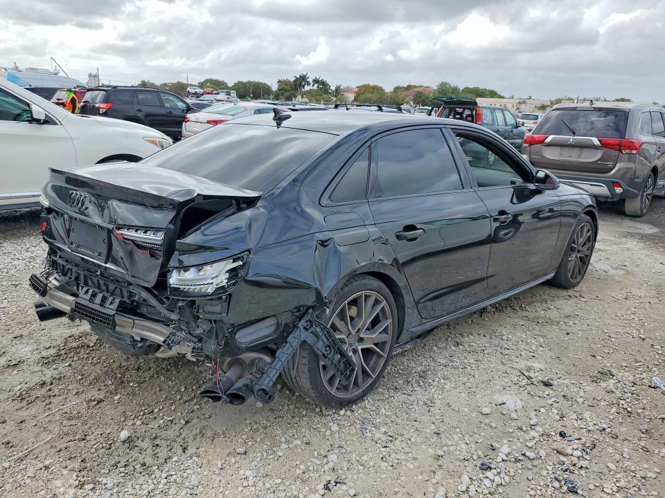 2024 Audi S4 მანქანა იყიდება აუქციონზე, vin: WAUB4AF47RA082407, აუქციონის ნომერი: 48385566
