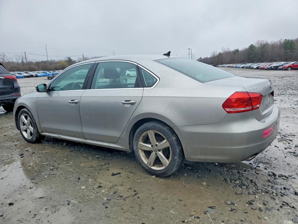 Продаж на аукціоні авто 2013 Volkswagen Passat, vin: 1VWBP7A34DC093497, номер лоту: 47816336