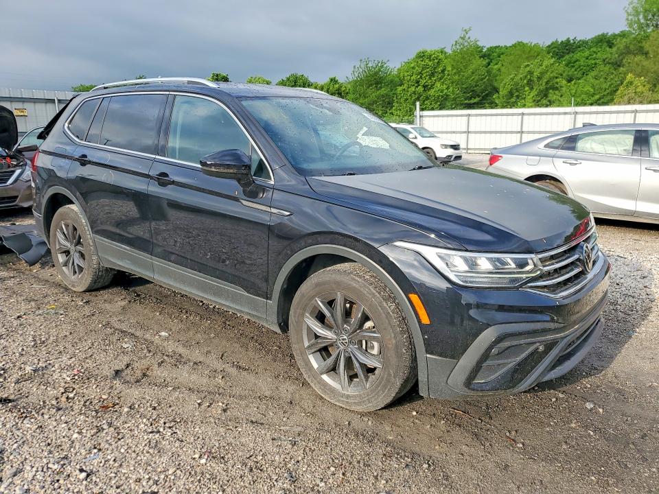 49935696 :رقم المزاد ، 3VV3B7AXXNM047182 vin ، 2022 Volkswagen Tiguan مزاد بيع