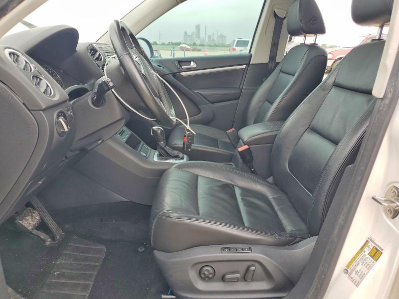 Продажа на аукционе авто 2013 Volkswagen Tiguan, vin: WVGBV3AX3DW080044, номер лота: 51271336