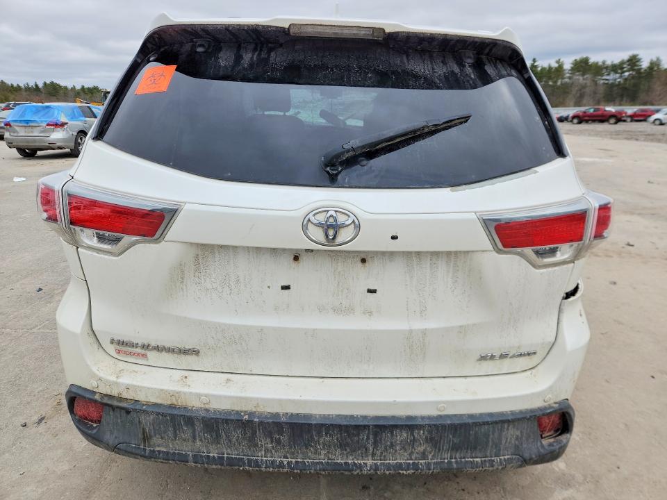 48474576 :رقم المزاد ، 5TDJKRFH8FS211338 vin ، 2015 Toyota Highlander مزاد بيع