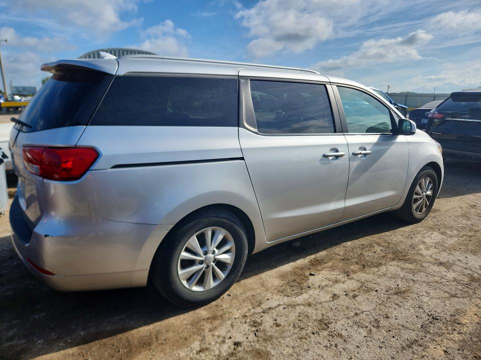 Продажа на аукционе авто 2017 Kia Sedona, vin: KNDMB5C10H6246083, номер лота: 49809796