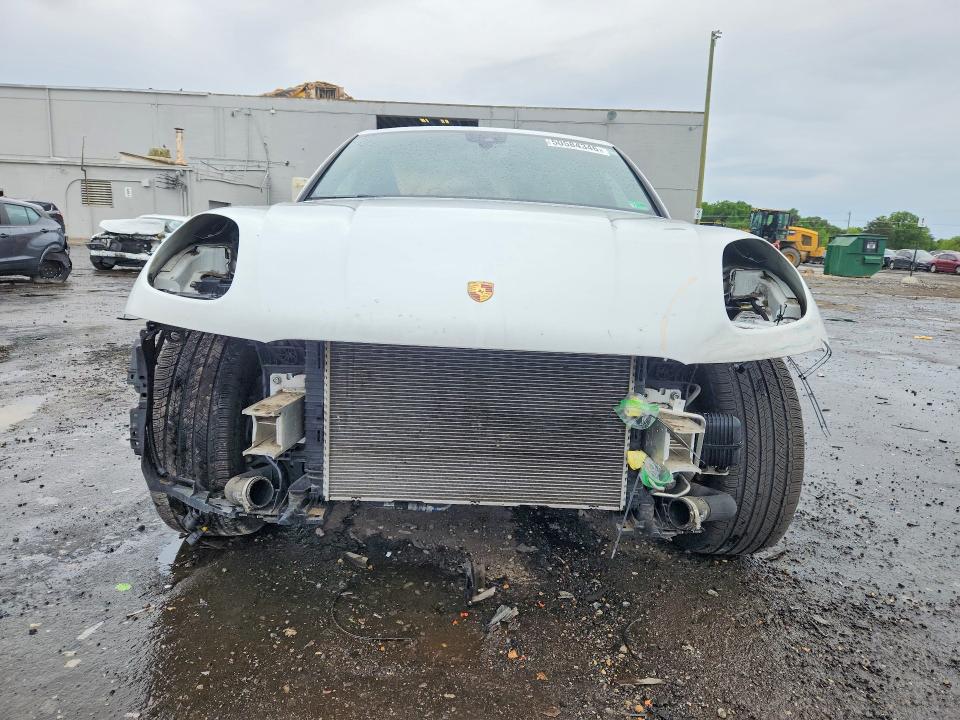 50584346 :رقم المزاد ، WP1AA2A54NLB02641 vin ، 2022 Porsche Macan مزاد بيع