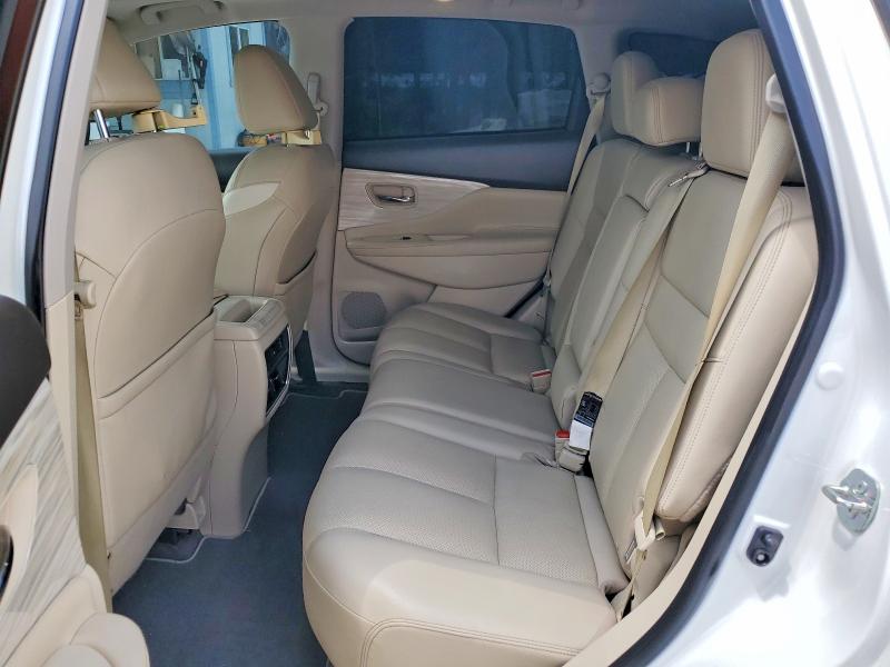 50088126 :رقم المزاد ، 5N1AZ2MG8JN172418 vin ، 2018 Nissan Murano مزاد بيع