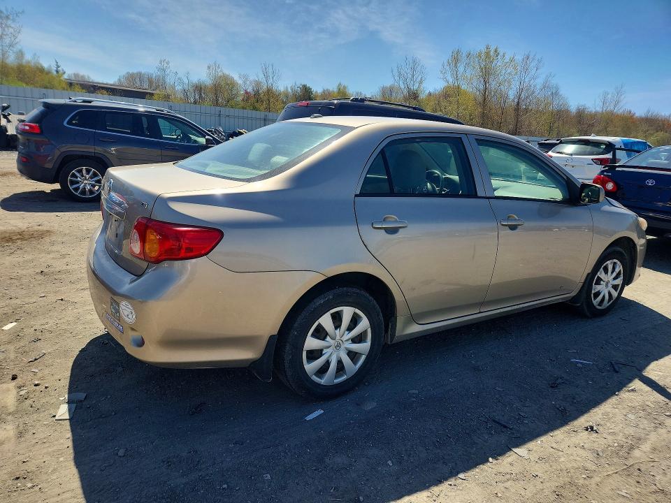 51243006 :رقم المزاد ، 2T1BU4EE3AC224007 vin ، 2010 Toyota Corolla مزاد بيع