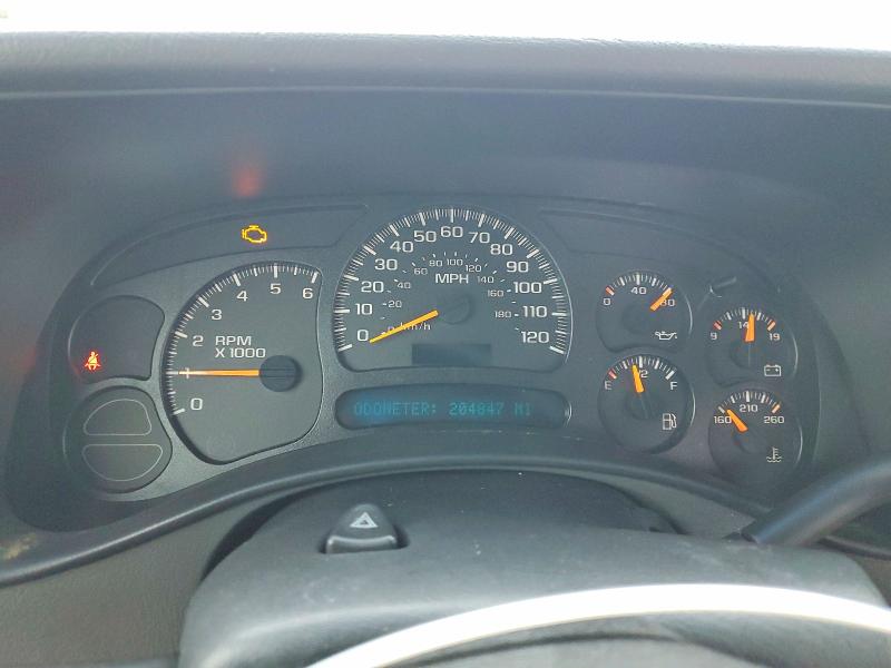 Продажа на аукционе авто 2005 Gmc New Sierra, vin: 2GTEC13T451360926, номер лота: 51962736