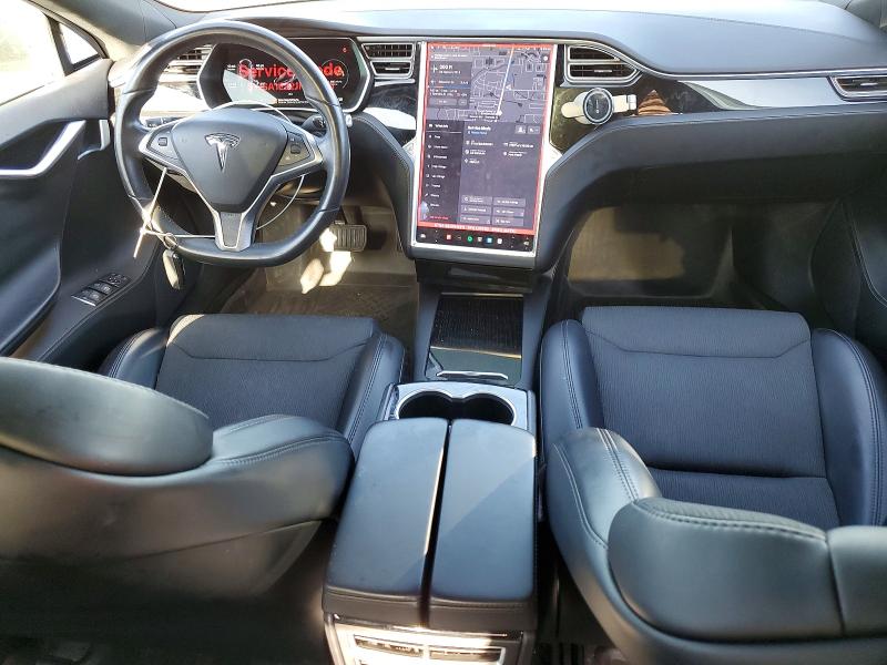 46868736 :رقم المزاد ، 5YJSA1E22JF248811 vin ، 2018 Tesla Model S مزاد بيع