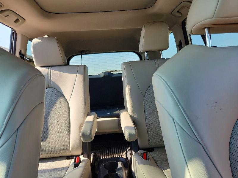 Aukcja sprzedaży 2024 Toyota Grand Highlander, vin: 5TDAAAA5XRS002883, numer aukcji: 50100076