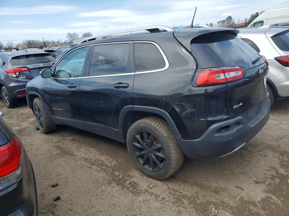 49795116 :رقم المزاد ، 1C4PJMDB2JD571210 vin ، 2018 Jeep Cherokee مزاد بيع