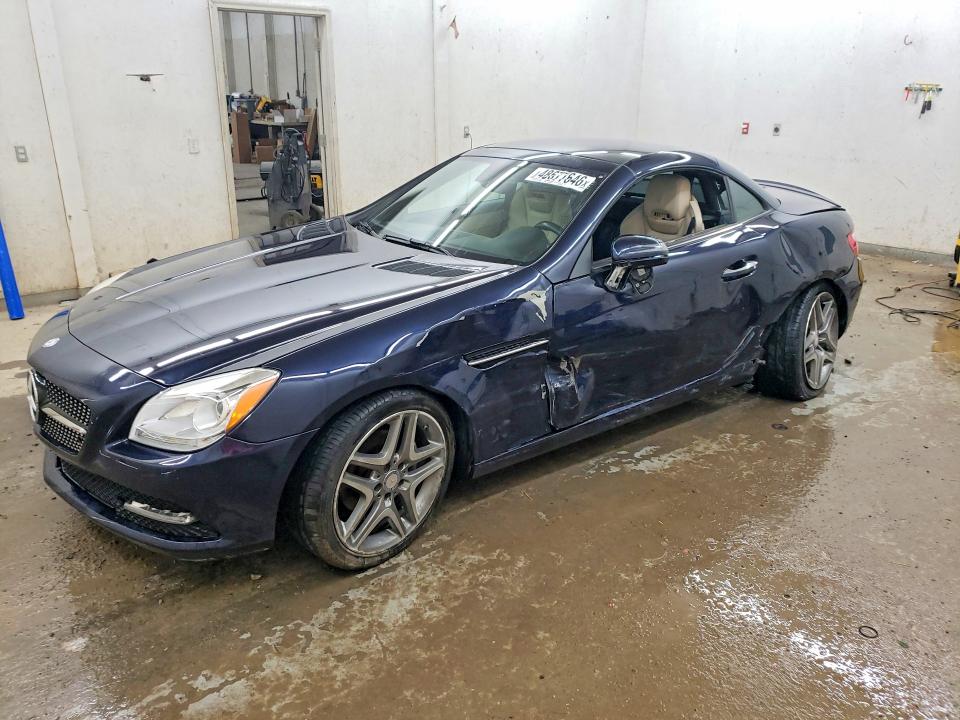 Продажа на аукционе авто 2015 Mercedes-benz Slk, vin: WDDPK4HA8FF097764, номер лота: 48677646