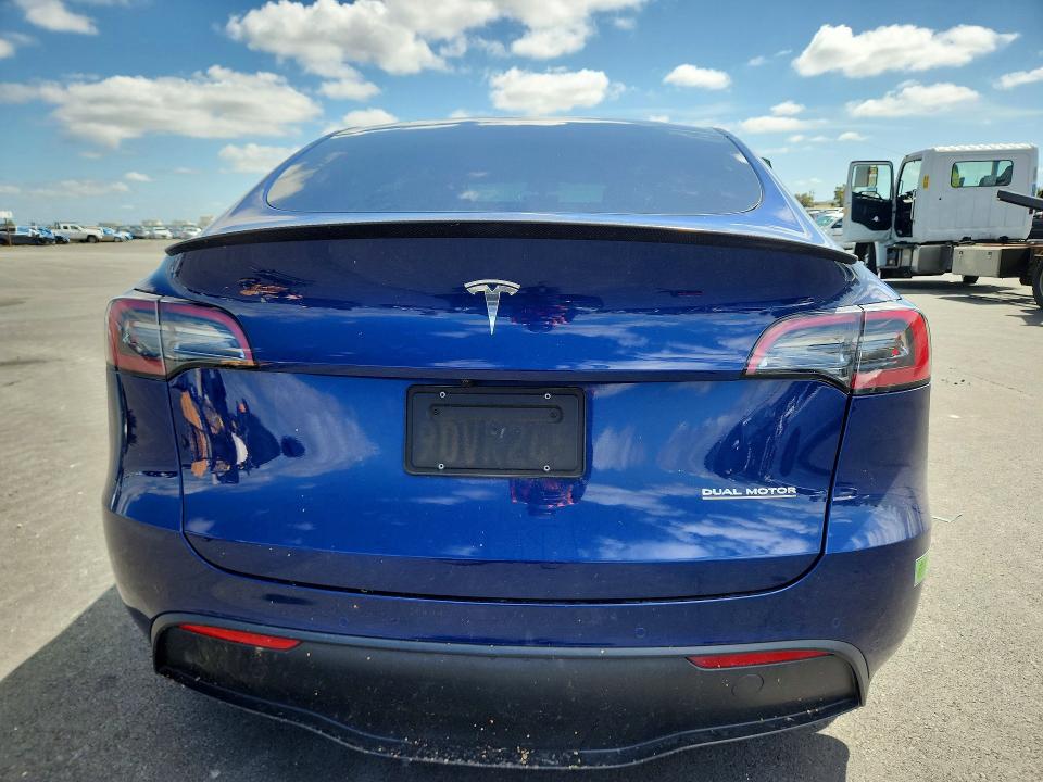 2022 Tesla Model Y მანქანა იყიდება აუქციონზე, vin: 7SAYGDEFXNF437700, აუქციონის ნომერი: 49805566