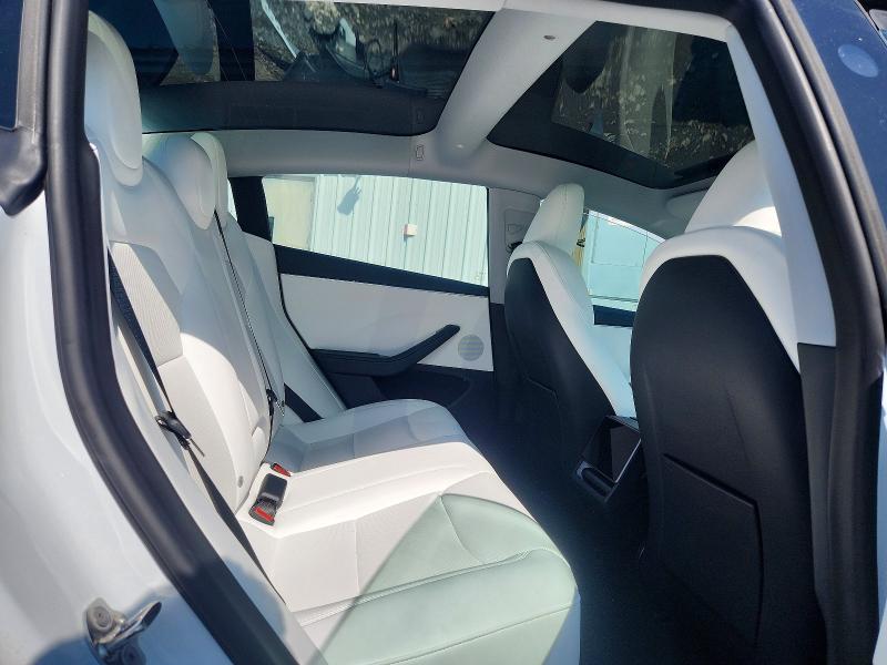 Продаж на аукціоні авто 2024 Tesla Model 3, vin: 5YJ3E1EB9RF811289, номер лоту: 49568496