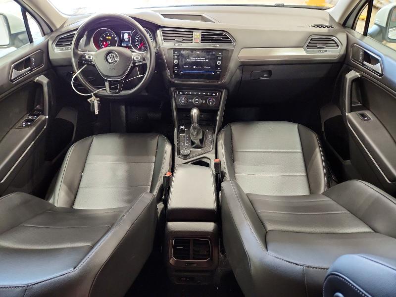 49502776 :رقم المزاد ، 3VV2B7AX9JM179064 vin ، 2018 Volkswagen Tiguan مزاد بيع