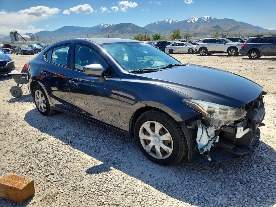 51803026 :رقم المزاد ، JM1BM1T75G1288551 vin ، 2016 Mazda 3 مزاد بيع