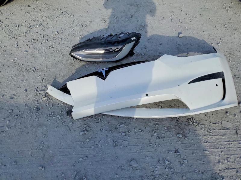 Продаж на аукціоні авто 2022 Tesla Model X, vin: 7SAXCBE60NF355101, номер лоту: 51558836