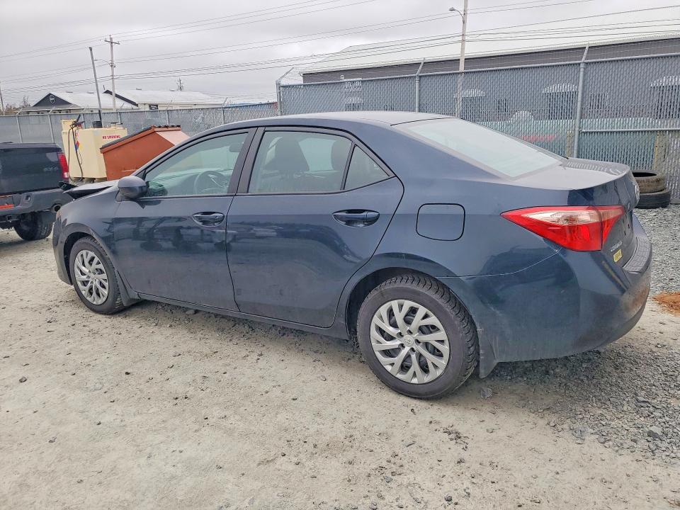 2018 Toyota Corolla მანქანა იყიდება აუქციონზე, vin: 2T1BURHE4JC975979, აუქციონის ნომერი: 51929206
