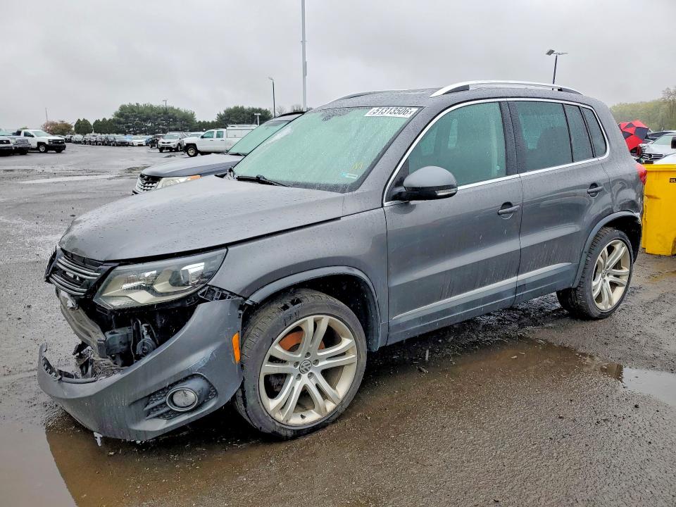 51313506 :رقم المزاد ، WVGBV7AX5GW572585 vin ، 2016 Volkswagen Tiguan مزاد بيع