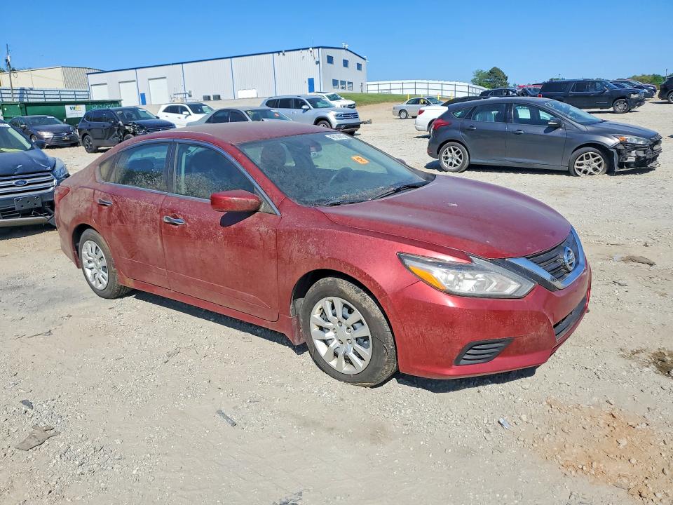 Продаж на аукціоні авто 2018 Nissan Altima, vin: 1N4AL3AP6JC209757, номер лоту: 49136916