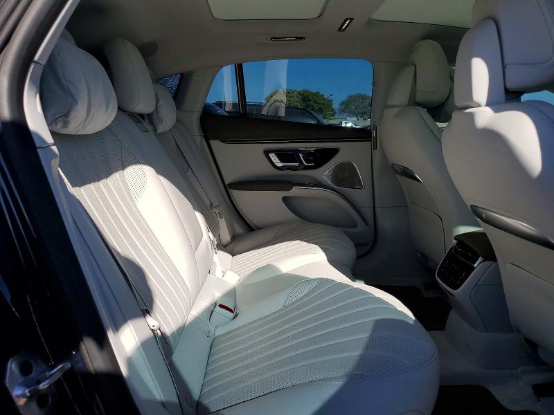 48637146 :رقم المزاد ، W1KCG2EB1RA048635 vin ، 2024 Mercedes-benz Eqs Sedan مزاد بيع