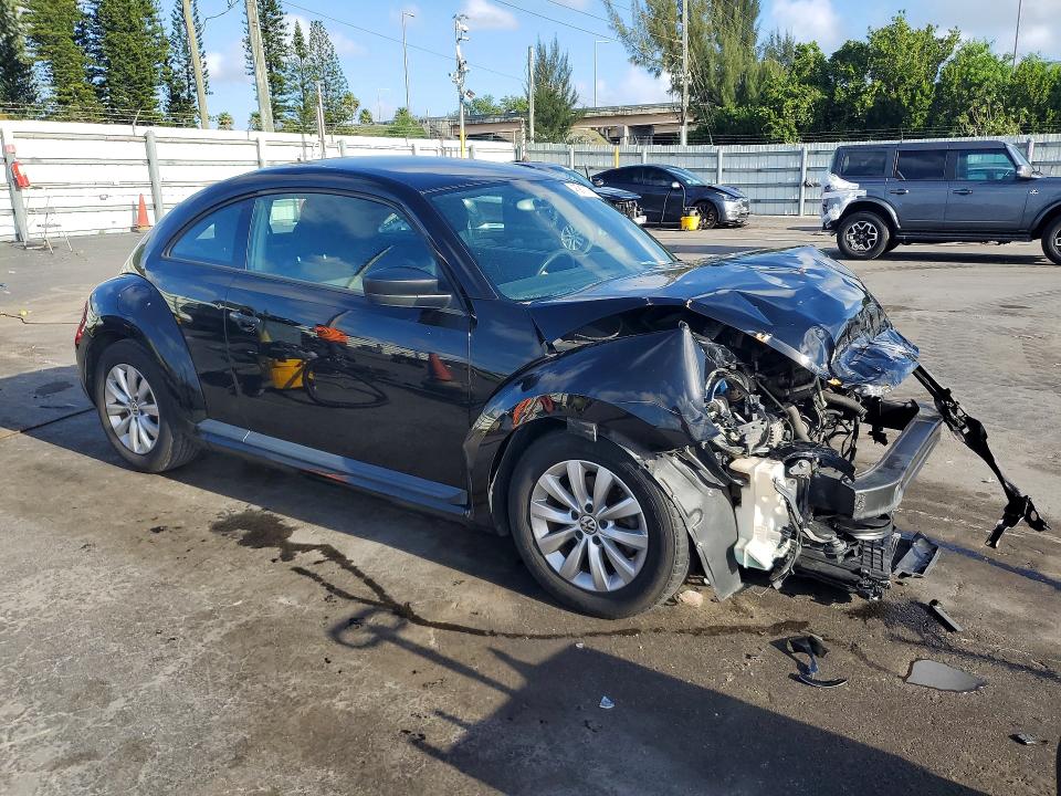 2014 Volkswagen Beetle მანქანა იყიდება აუქციონზე, vin: 3VWFP7AT0EM627841, აუქციონის ნომერი: 48919116
