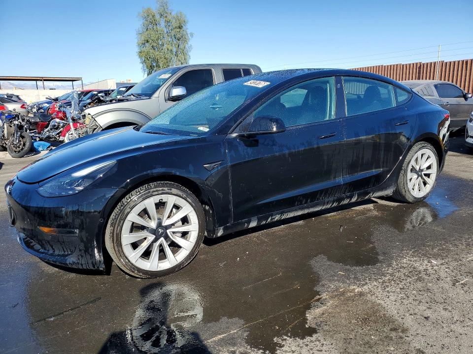 Auction sale of the 2022 Tesla Model 3, vin: 5YJ3E1EB8NF304880, lot number: 49120706