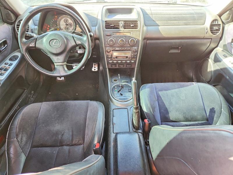 50923156 :رقم المزاد ، JTHBD182010011119 vin ، 2001 Lexus Is مزاد بيع