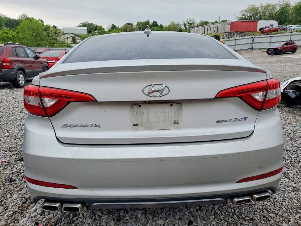 2015 Hyundai Sonata მანქანა იყიდება აუქციონზე, vin: 5NPE34AB7FH039992, აუქციონის ნომერი: 51768666