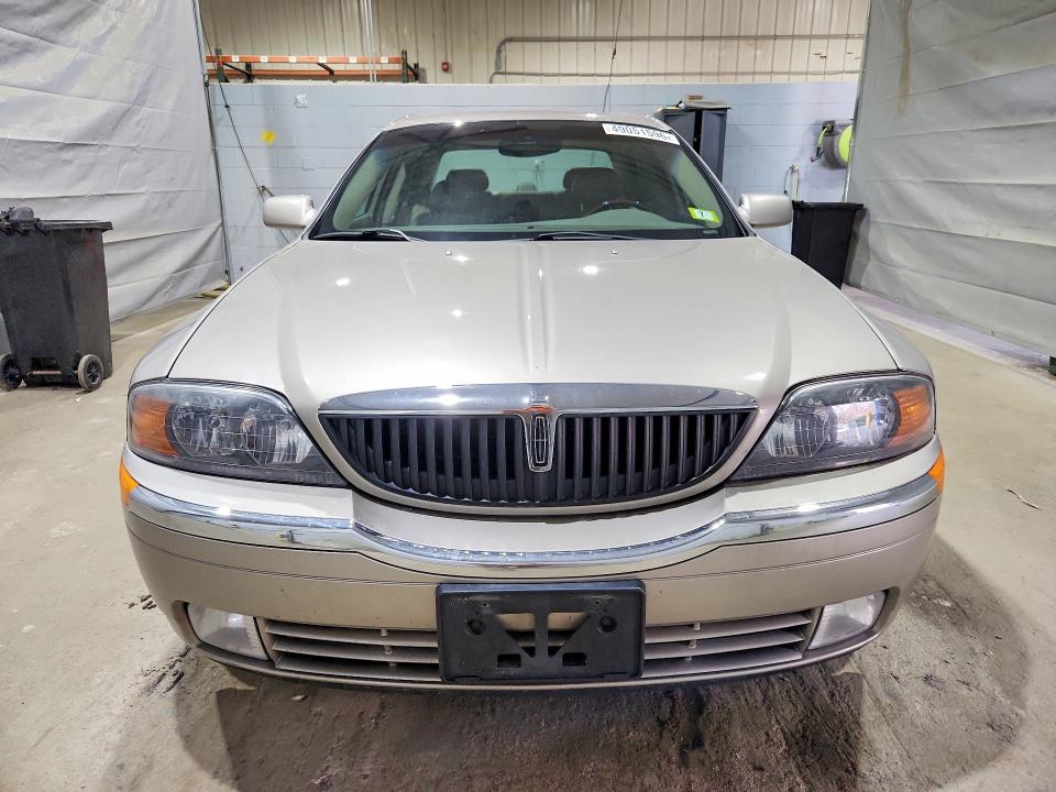 49051596 :رقم المزاد ، 1LNHM87A4YY601845 vin ، 2000 Lincoln Townhouse Ls مزاد بيع