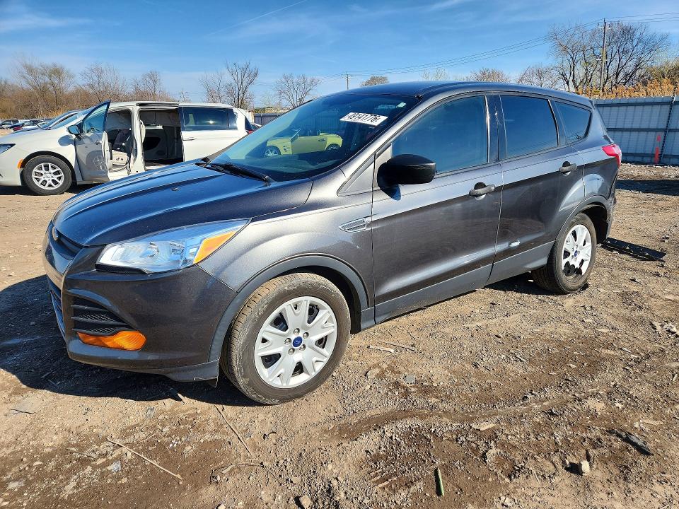 2015 Ford Escape მანქანა იყიდება აუქციონზე, vin: 1FMCU0F78FUB46293, აუქციონის ნომერი: 49141776