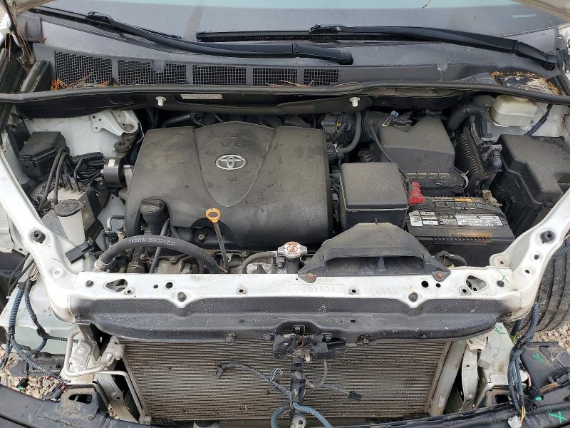 51072556 :رقم المزاد ، 5TDYZ3DC8KS982648 vin ، 2019 Toyota Sienna مزاد بيع