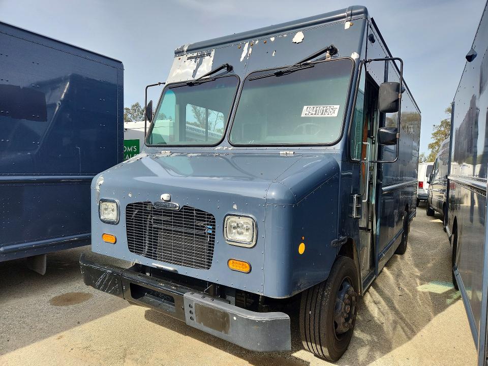 2020 Freightliner Chassis მანქანა იყიდება აუქციონზე, vin: 4UZAC2EA1LCLZ7001, აუქციონის ნომერი: 55084796