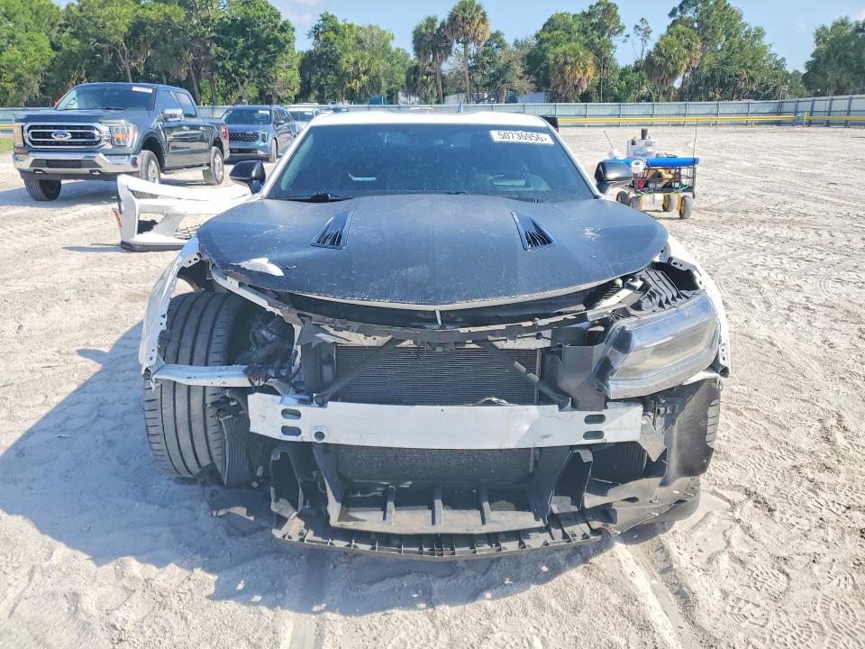 50736956 :رقم المزاد ، 1G1FE1R72H0178076 vin ، 2017 Chevrolet Camaro مزاد بيع