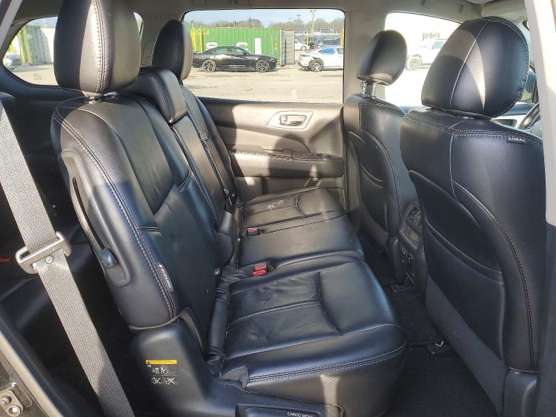 48618406 :رقم المزاد ، 5N1DR2MM0KC607027 vin ، 2019 Nissan Pathfinder مزاد بيع