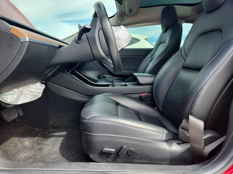 49045886 :رقم المزاد ، 5YJ3E1EA4JF048058 vin ، 2018 Tesla Model 3 مزاد بيع