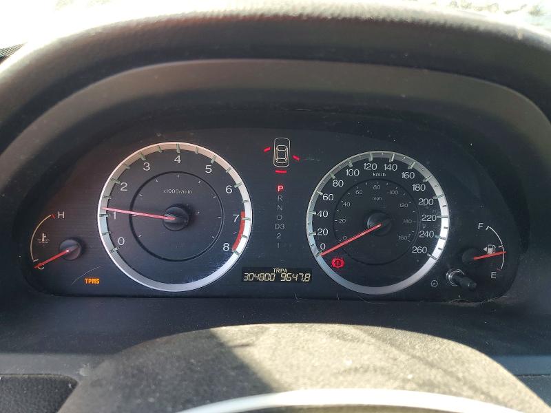 50424026 :رقم المزاد ، 1HGCP3F79BA800065 vin ، 2011 Honda Accord مزاد بيع